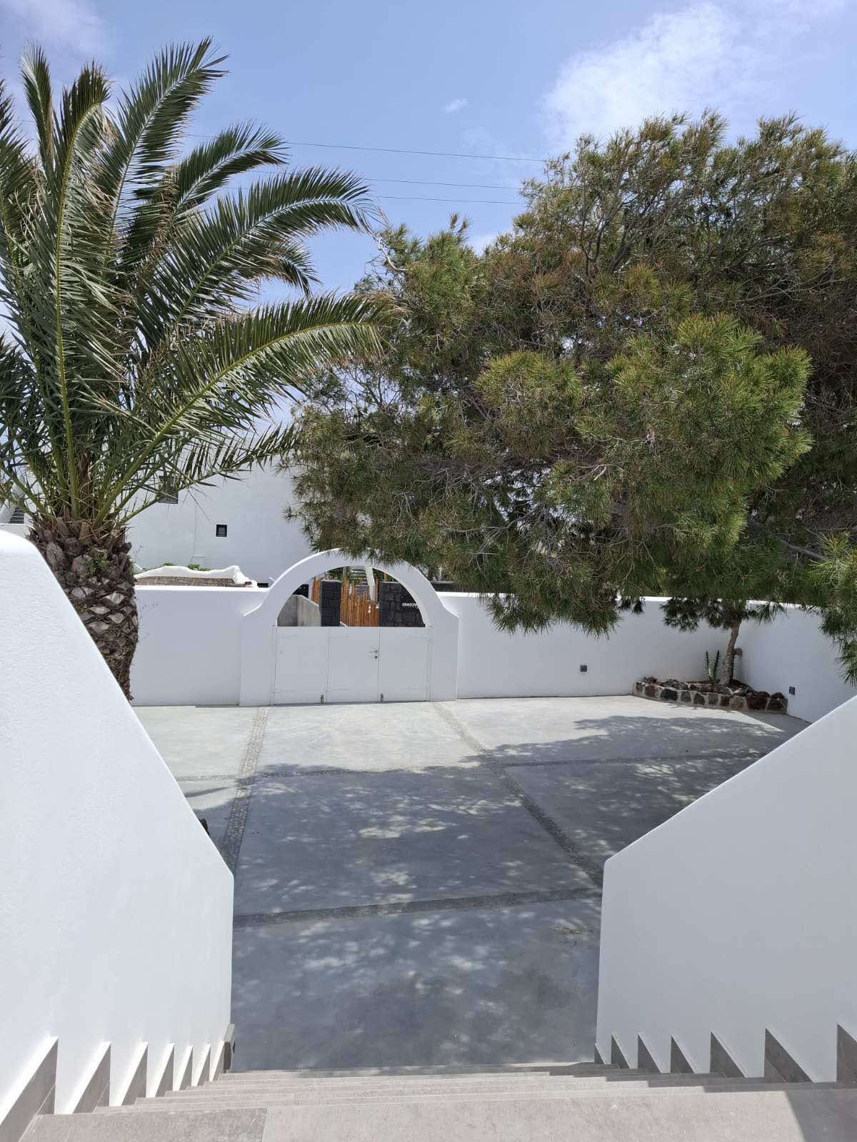 Kamari Santorini view